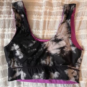 Reversible Fabletics Sports Bra Fushia and Tie Dye Size Medium